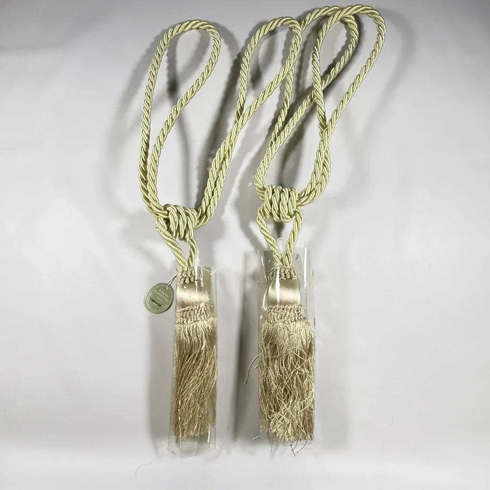 NWT Annie's Collection Curtain Tiebacks Champagne Gold Tassel Regency Core 22in